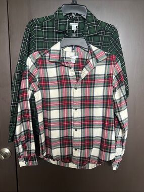 Amazon Essentials Boys Long Sleeve Flannel Button Down Shirts - Bundle of 2